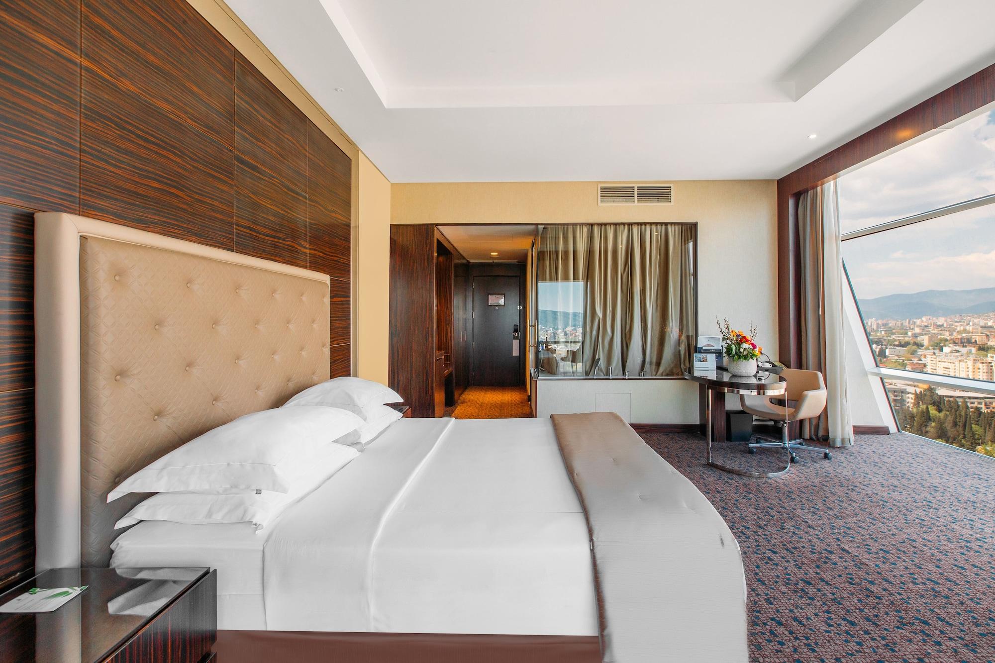 เดอะ บิลต์มอร์ โฮเต็ล ทบิลิซี Hotel Tbilisi ภายนอก รูปภาพ Executive Suite
