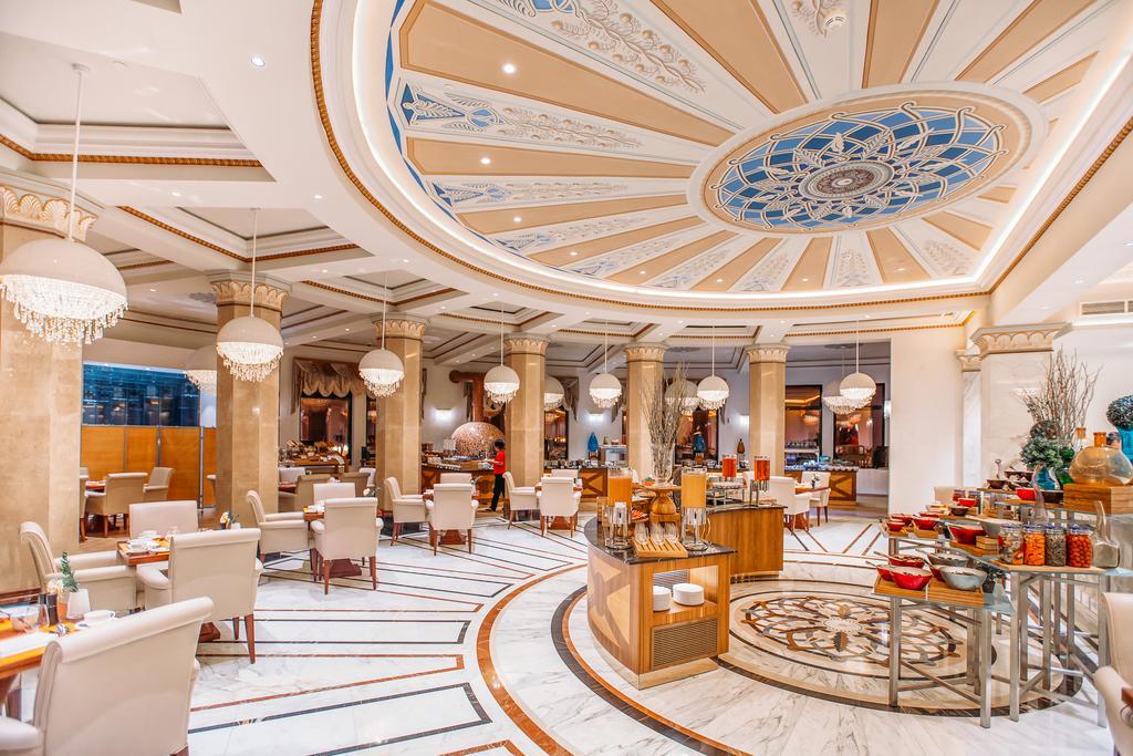 เดอะ บิลต์มอร์ โฮเต็ล ทบิลิซี Hotel Tbilisi ภายนอก รูปภาพ The lobby