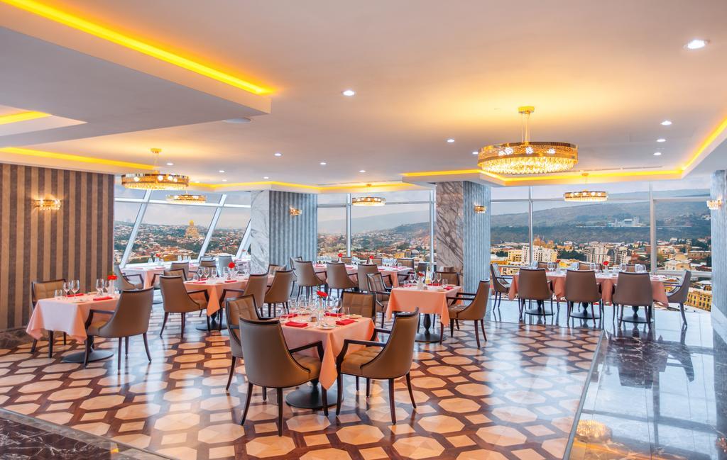 เดอะ บิลต์มอร์ โฮเต็ล ทบิลิซี Hotel Tbilisi ภายนอก รูปภาพ The restaurant