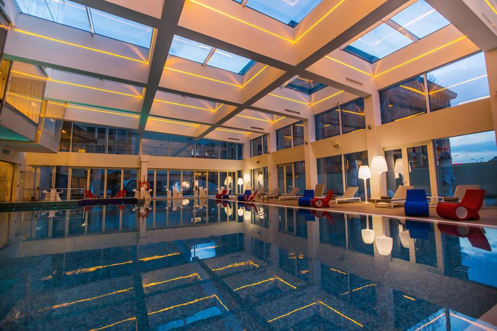 เดอะ บิลต์มอร์ โฮเต็ล ทบิลิซี Hotel Tbilisi ภายนอก รูปภาพ Lobby